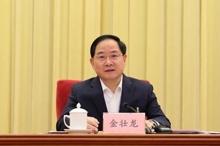 构建以先进制造业为骨干的现代化产业体系——访工业和信息化部党组书记、部长金壮龙